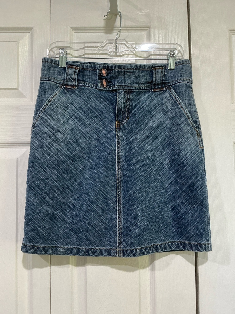 💙 Gap Blue Denim Skirt 20 Inches - Size 6 (01546)